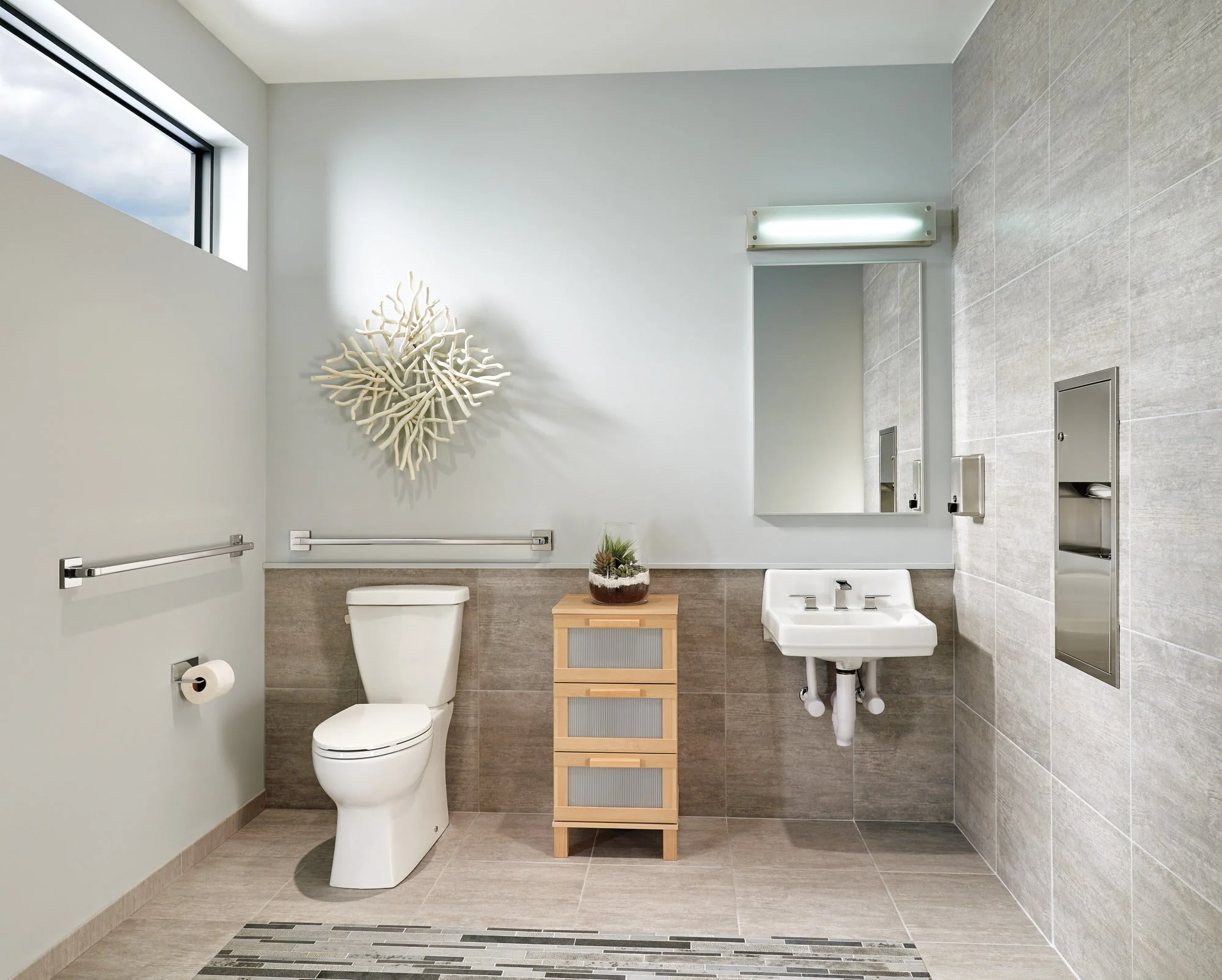 Delta Ara:3568LF Two Handle Widespread Channel Bathroom Faucet - Image 6