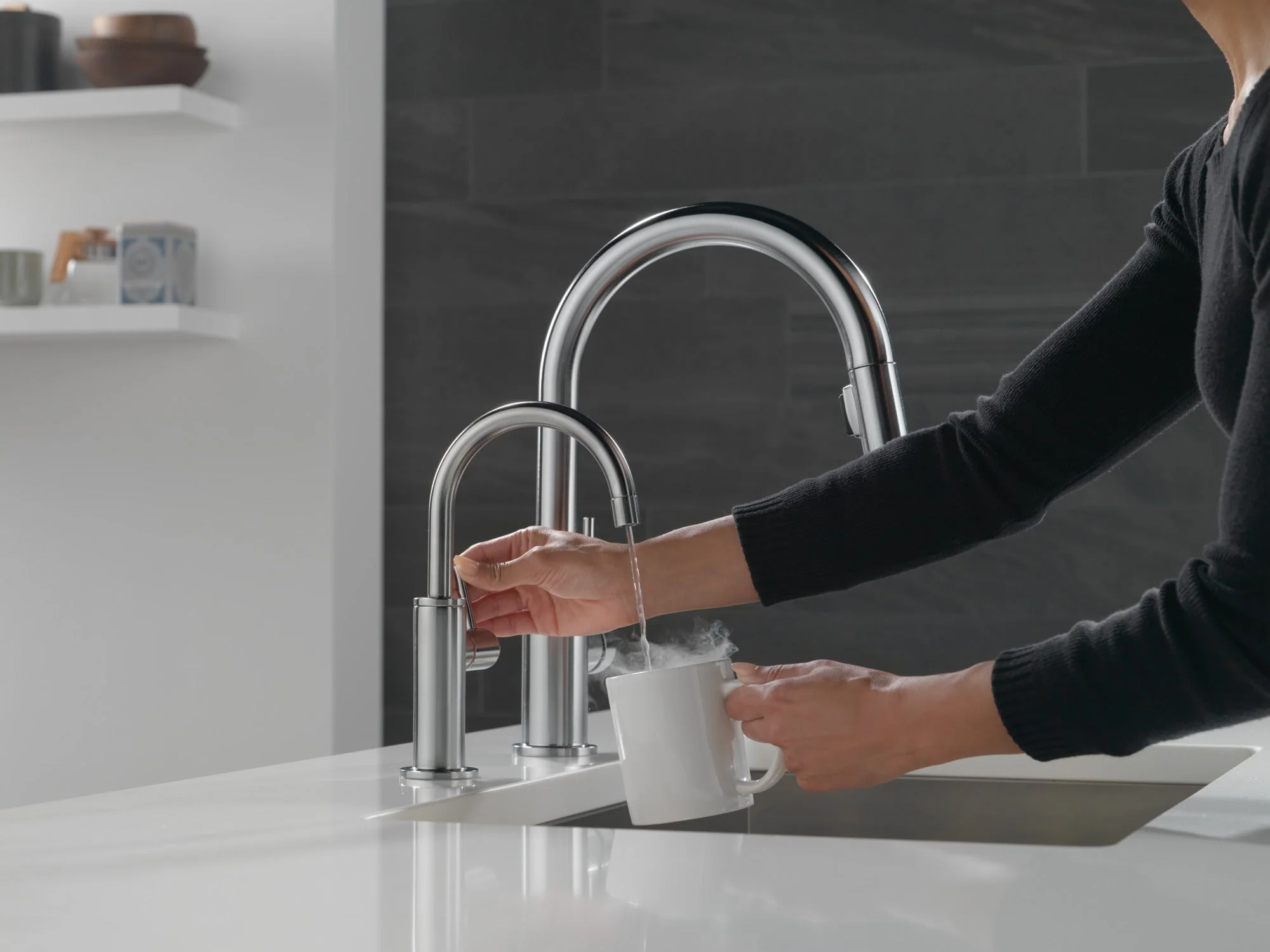 Delta Other: Contemporary Round Instant Hot Water Dispenser - Image 11