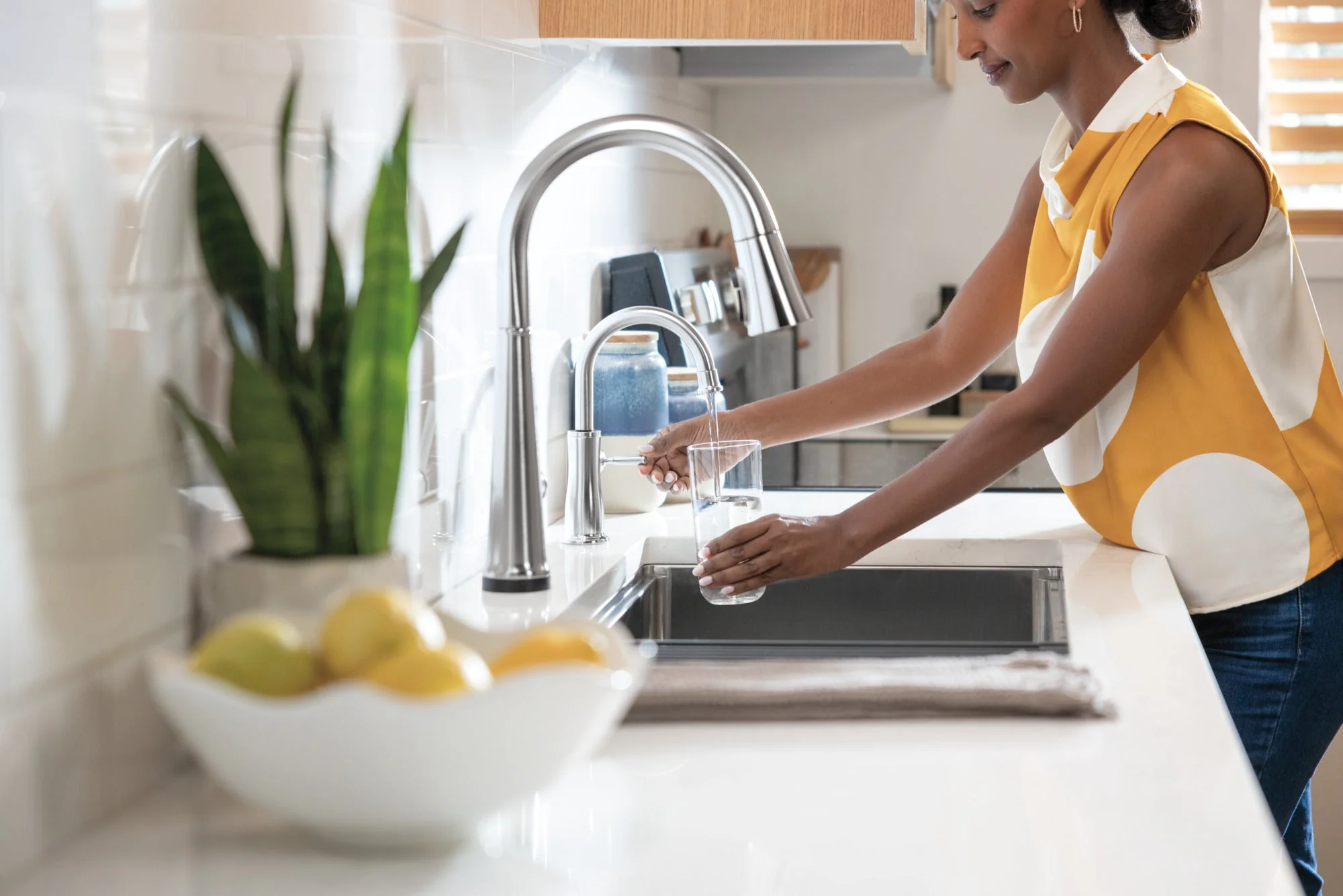 Delta Other: Traditional Beverage Faucet - Image 12