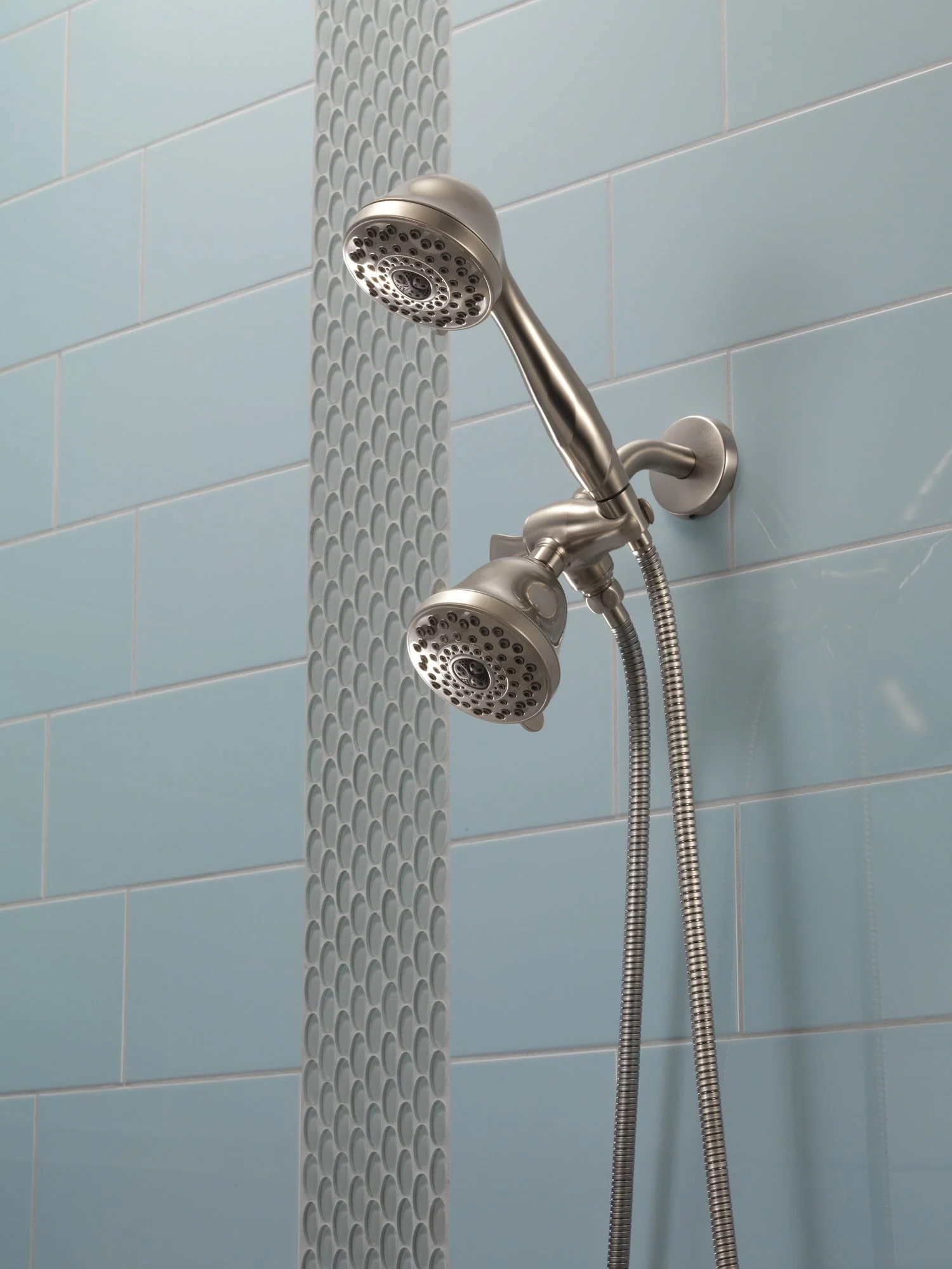 Delta Universal Showering Components:52626 Premium 7-Setting Shower Head - Image 9