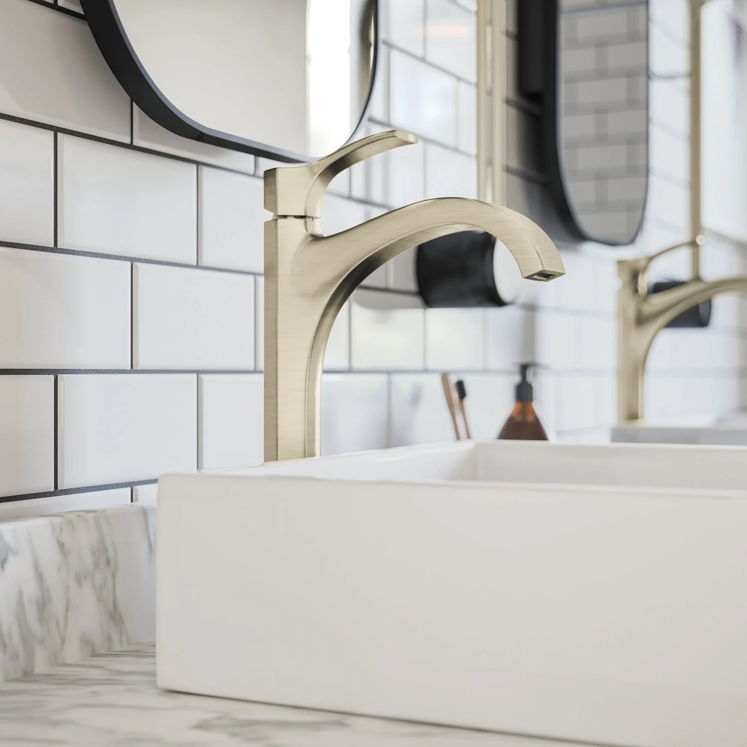 hansgrohe Locarno Single-Hole Faucet 210, 1.2 GPM - Image 3